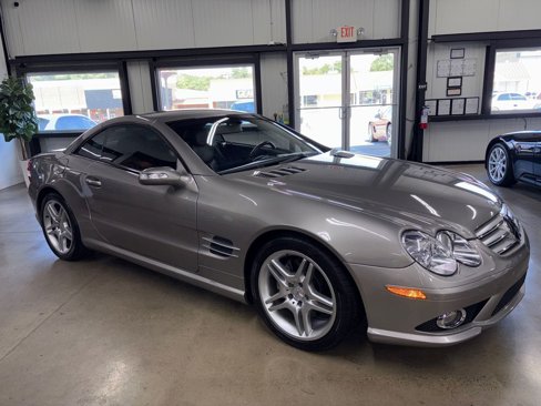 Used 2007 Mercedes-Benz SL 550 w/ Premium Pkg II image 14