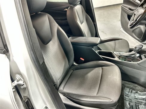 Used 2023 Buick Encore GX Preferred w/ Cold Weather Comfort Package image 20