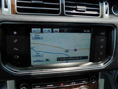 Used 2016 Land Rover Range Rover HSE image 32