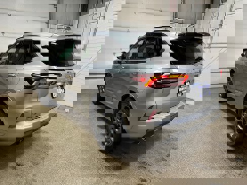 Used 2023 Ford Escape ST-Line image 6