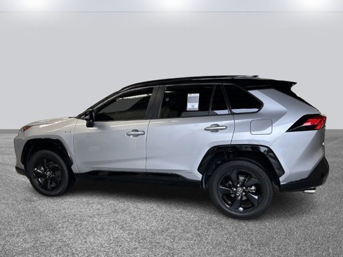 Used 2020 Toyota RAV4 XSE w/ XSE Grade Weather Package image 6