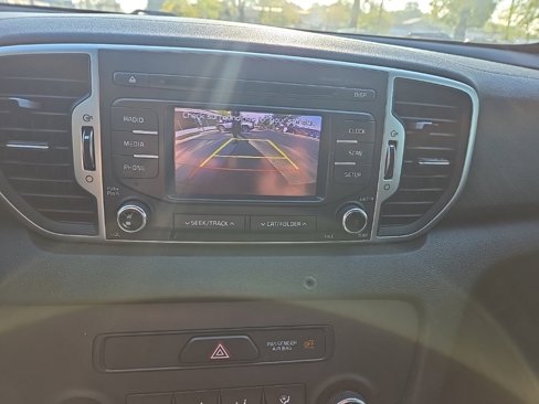Used 2018 Kia Sportage LX image 20