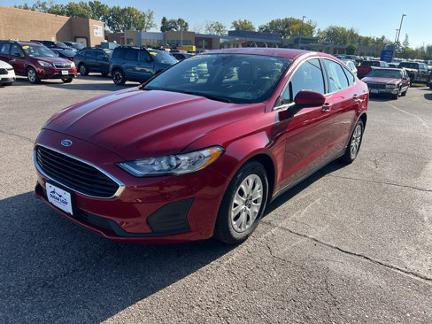 Used 2020 Ford Fusion S image 3