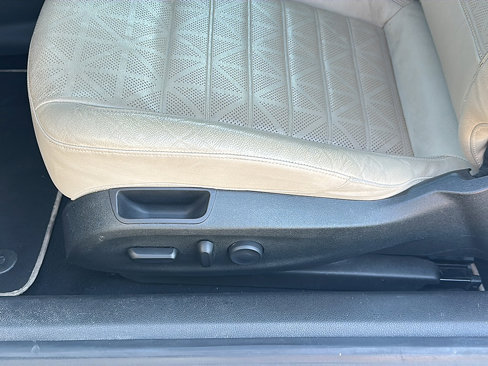 Used 2016 Buick Cascada Premium image 16