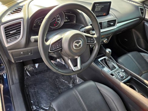 Used 2018 MAZDA MAZDA3 Touring image 10