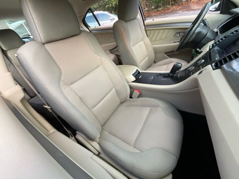 Used 2013 Ford Taurus SEL image 19