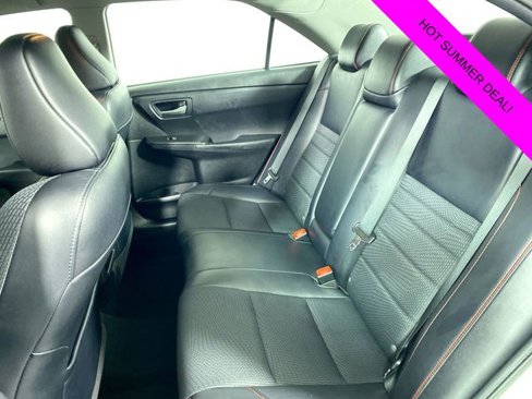 Used 2017 Toyota Camry SE image 23