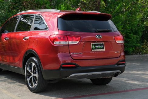 Used 2017 Kia Sorento EX image 14