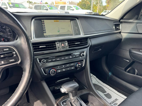 Used 2017 Kia Optima EX w/ Premium Package image 22