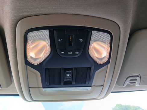 Used 2020 RAM 2500 Tradesman image 32