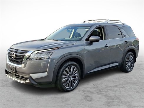Used 2022 Nissan Pathfinder SL w/ SL Premium Package image 3