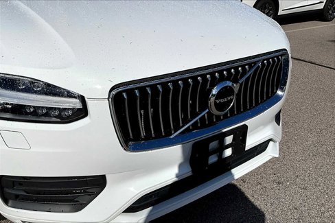 Used 2021 Volvo XC90 T5 Momentum w/ Advanced Package image 29