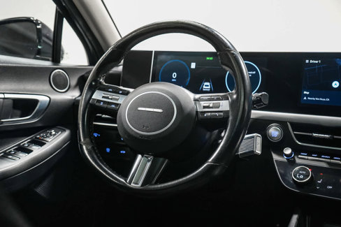 Used 2024 Hyundai Sonata SEL w/ Convenience Package image 17