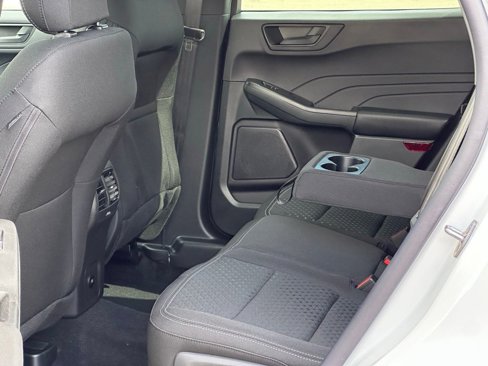 New 2025 Ford Escape Active image 9