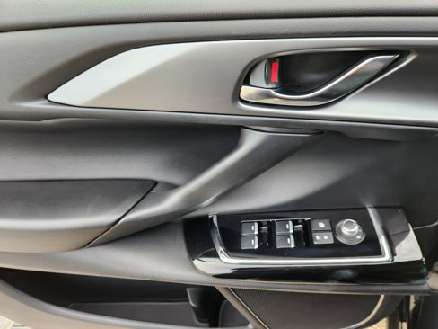 Certified 2022 MAZDA CX-9 Touring w/ Touring Premium Package image 18