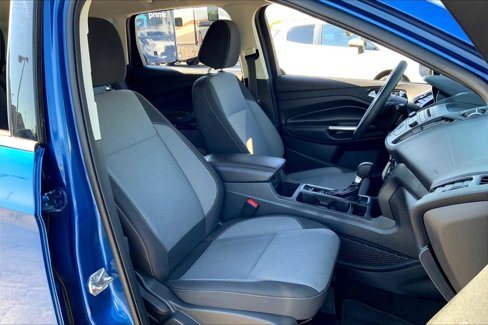 Used 2017 Ford Escape SE image 8
