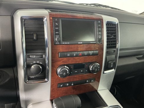 Used 2011 RAM 1500 Laramie image 25