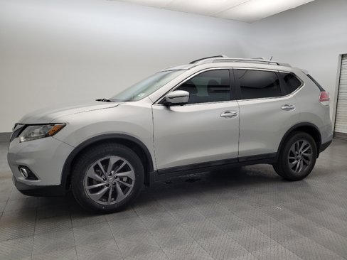 Used 2016 Nissan Rogue SL image 2