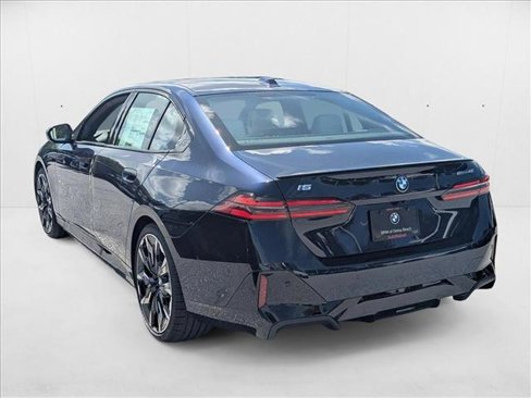 New 2026 BMW i5 eDrive40 w/ M Sport Package image 8
