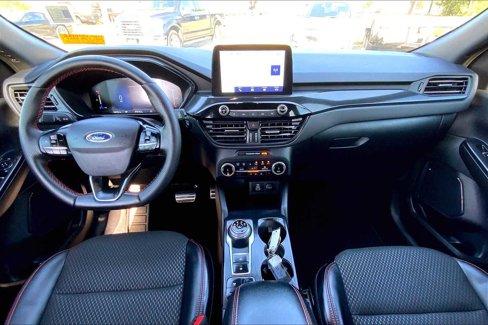 Used 2024 Ford Escape ST-Line w/ Cold Weather Package image 13