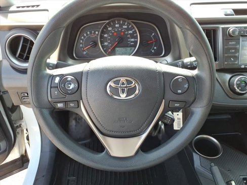 Used 2015 Toyota RAV4 LE image 12
