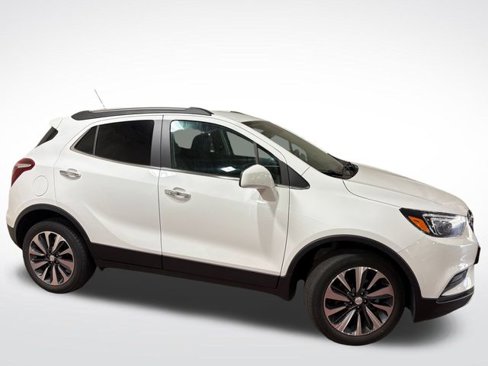 Used 2021 Buick Encore Preferred image 2