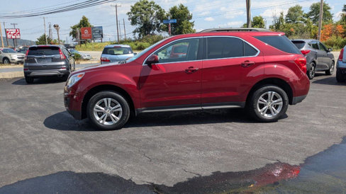 Used 2011 Chevrolet Equinox LT w/ Driver Convenience Package image 18