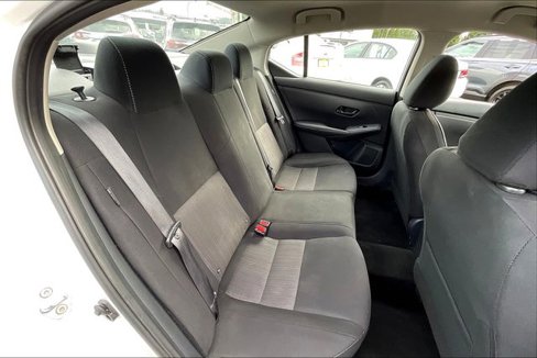 Used 2024 Nissan Sentra SV image 24