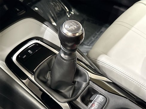 Used 2021 Toyota Corolla XSE image 17