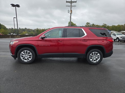 Used 2021 Chevrolet Traverse LT w/ LPO, Floor Liner Package image 7