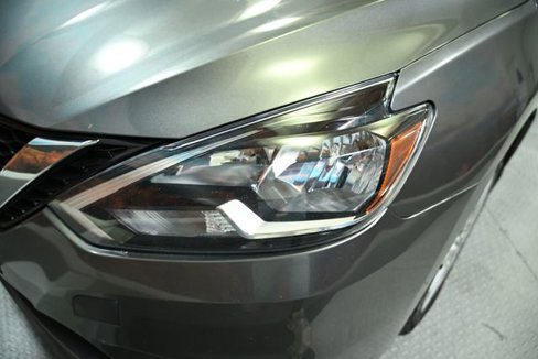 Used 2016 Nissan Sentra S image 13