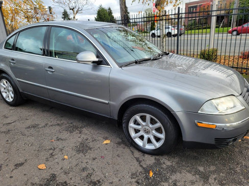 Used 2004 Volkswagen Passat GLS image 1
