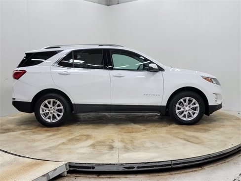 Used 2020 Chevrolet Equinox LT image 4