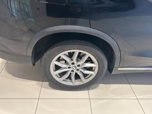 Used 2022 BMW X5 xDrive40i w/ Premium Package image 18
