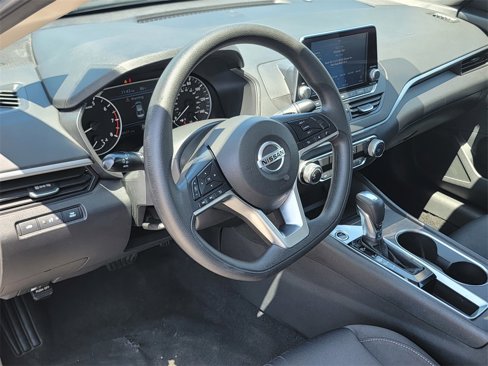 Used 2022 Nissan Altima 2.5 SV image 12