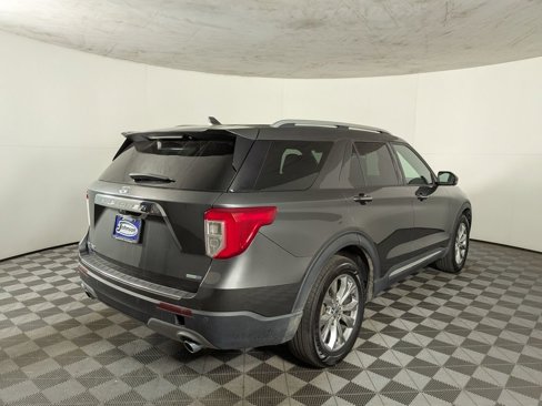 Used 2020 Ford Explorer Limited image 7