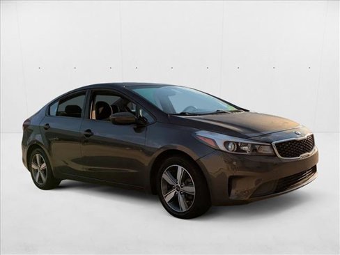 Used 2018 Kia Forte LX w/ LX Popular Package image 3