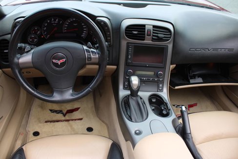 Used 2007 Chevrolet Corvette Convertible w/ Preferred Equipment Group image 19