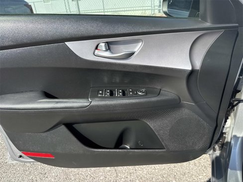 Certified 2024 Kia Forte LXS w/ LXS Technology Package image 36