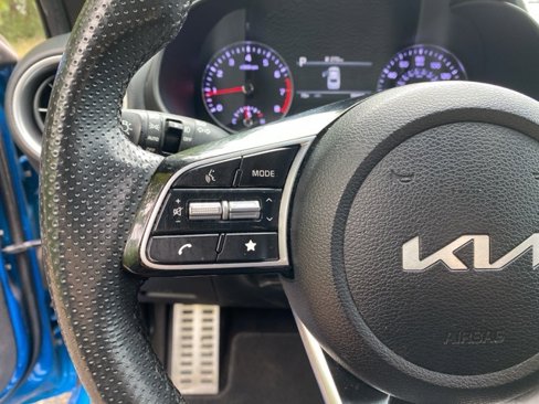 Used 2023 Kia Forte GT-Line w/ GT-Line Premium Package image 13