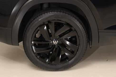 Used 2022 Volkswagen Atlas Cross Sport SE image 26