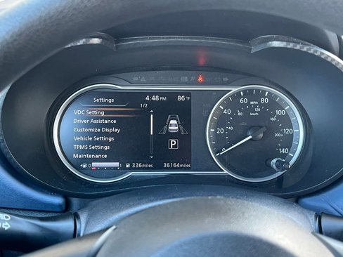 Used 2023 Nissan Versa SV image 38