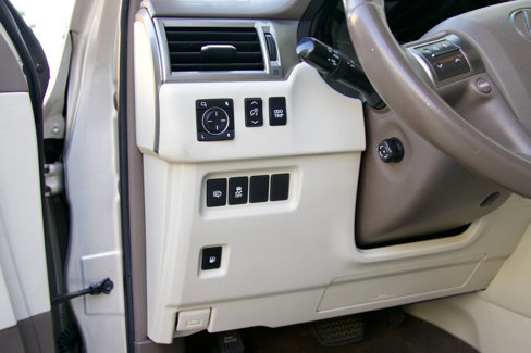 Used 2015 Lexus GX 460 w/ Premium Package image 42