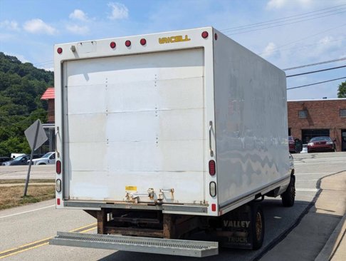 Used 2016 Ford E-450 and Econoline 450 Super Duty image 6