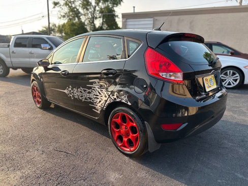 Used 2013 Ford Fiesta Titanium image 5