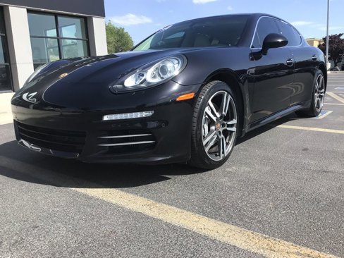 Used 2014 Porsche Panamera 4S image 2