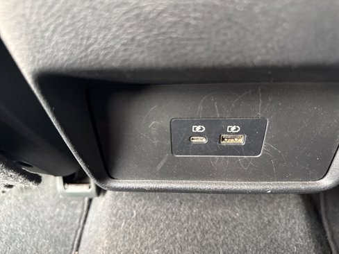 Used 2021 Nissan Rogue SV image 17