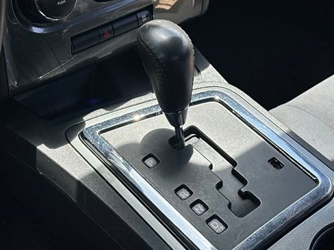 Used 2010 Dodge Challenger SE image 18
