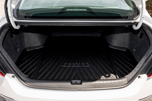 Used 2020 Honda Accord Touring image 28
