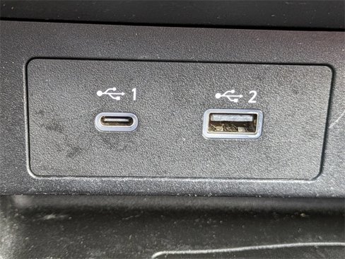 Used 2022 Mitsubishi Outlander SE image 25